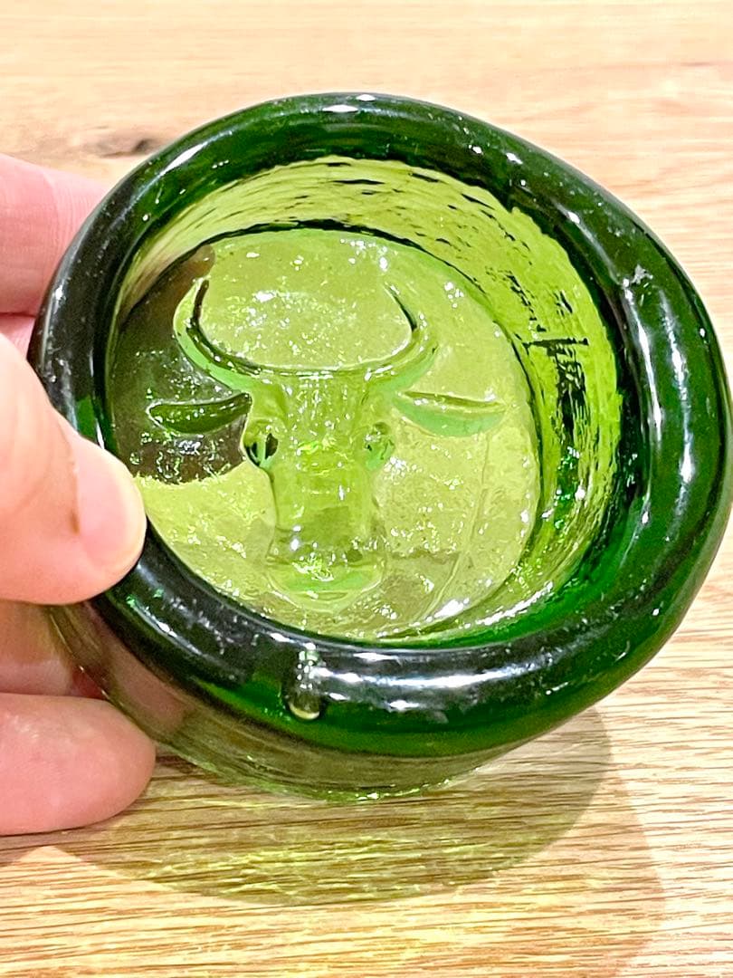 希少】 Erik Hoglund 牛 灰皿 グリーン ボダ Boda 北欧 - メルカリ