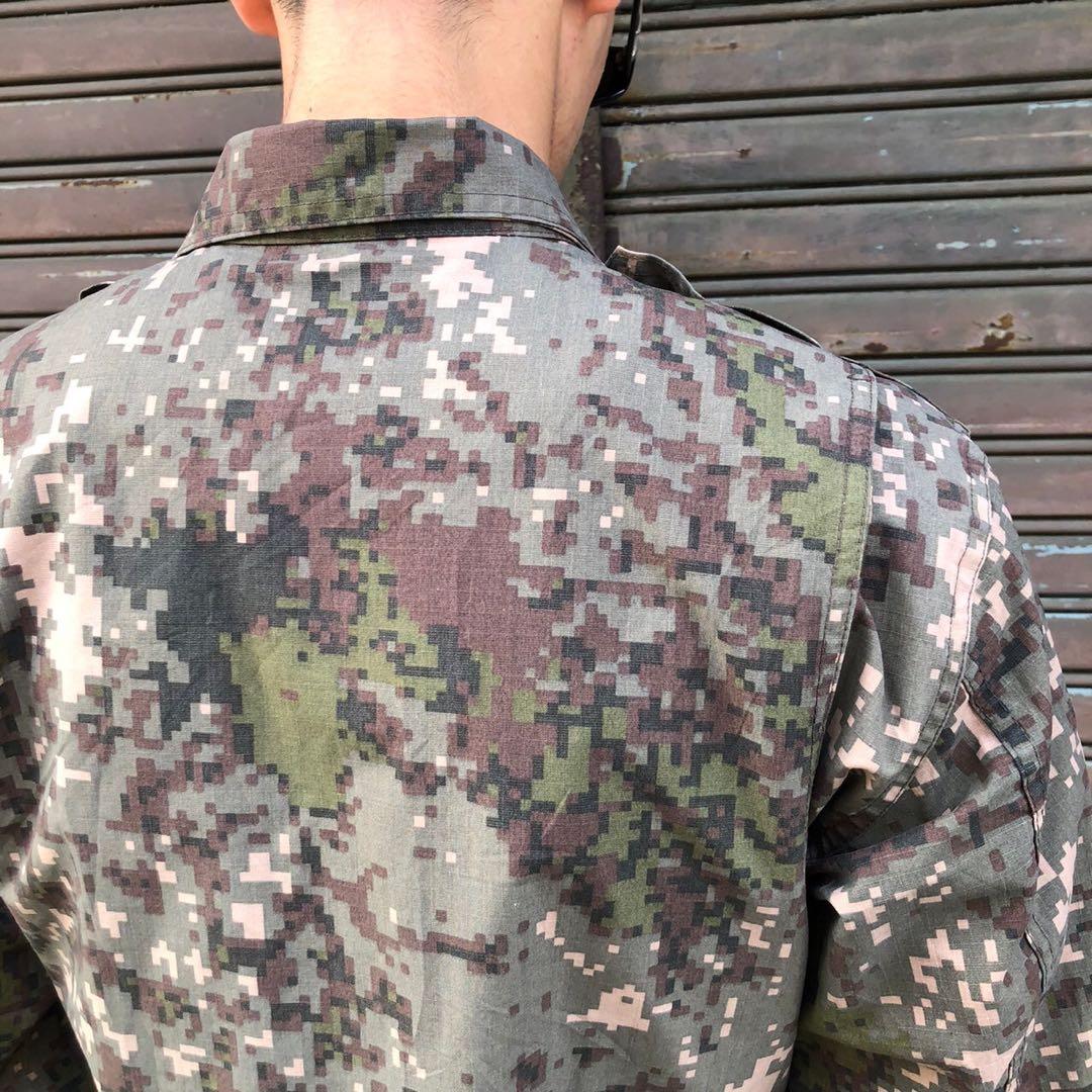 貴重なカスタム 韓国軍 実物 デジカモ 迷彩 フィールドジャケット