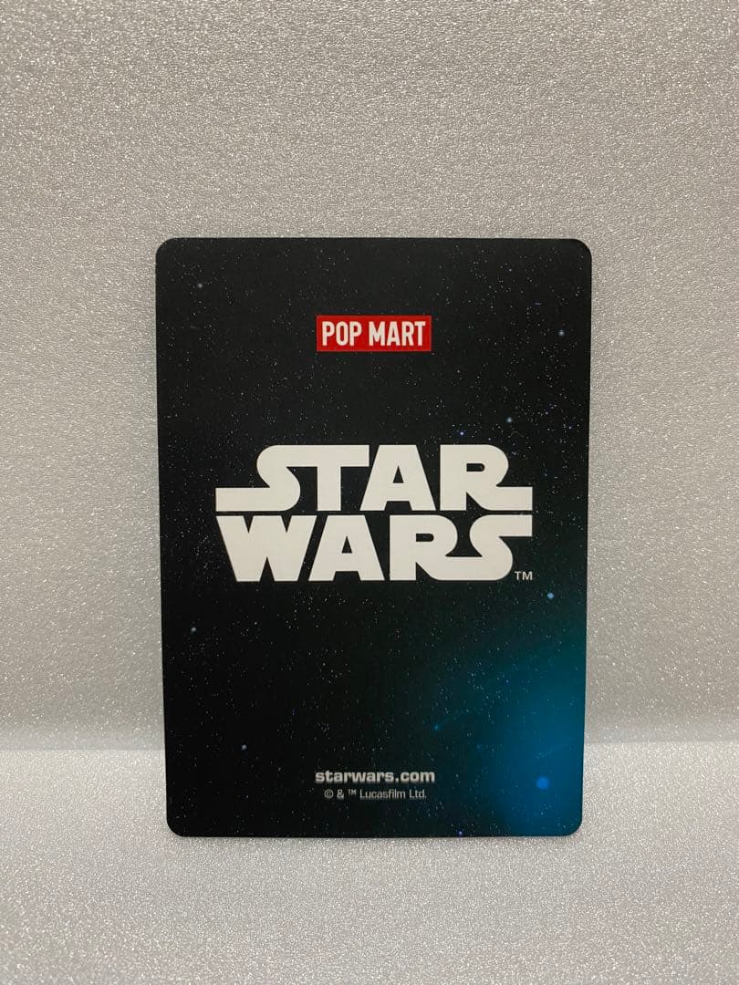 POP MART Darth Vader フィギュア　1/144ダースベイダー