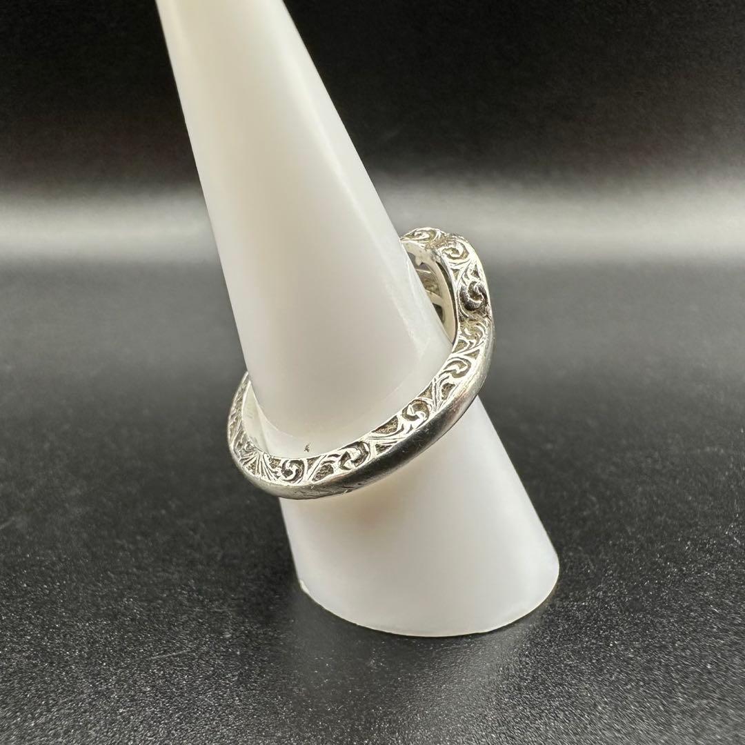 極美品✨　GUCCI　リング　指輪　アラベスク　ロゴ　刻印　1377