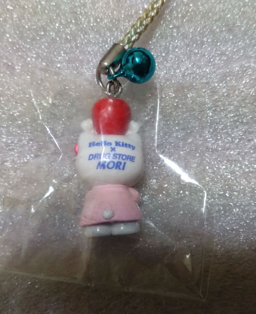 d*3様 ドラッグストアモリ　ハローキティ　根付 ストラップ