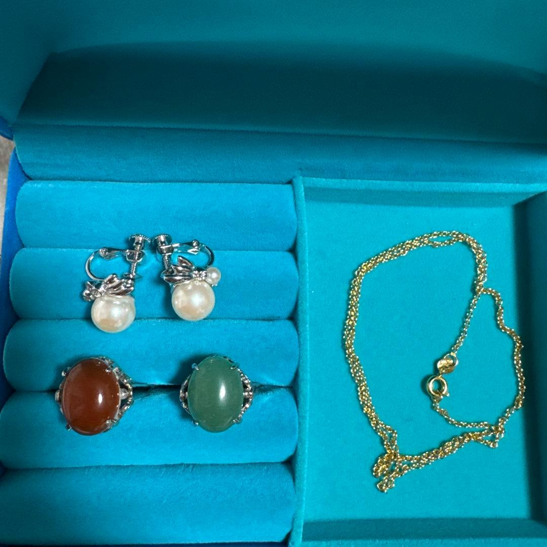 生前整理 遺品整理 アクセサリー イミテーション 金 ゴールド シルバー