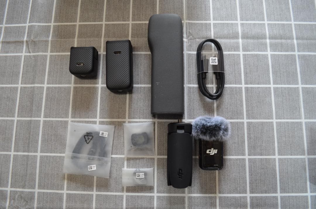 【本体のみ新品未開封】OSMO Pocket 3 クリエイターコンボ