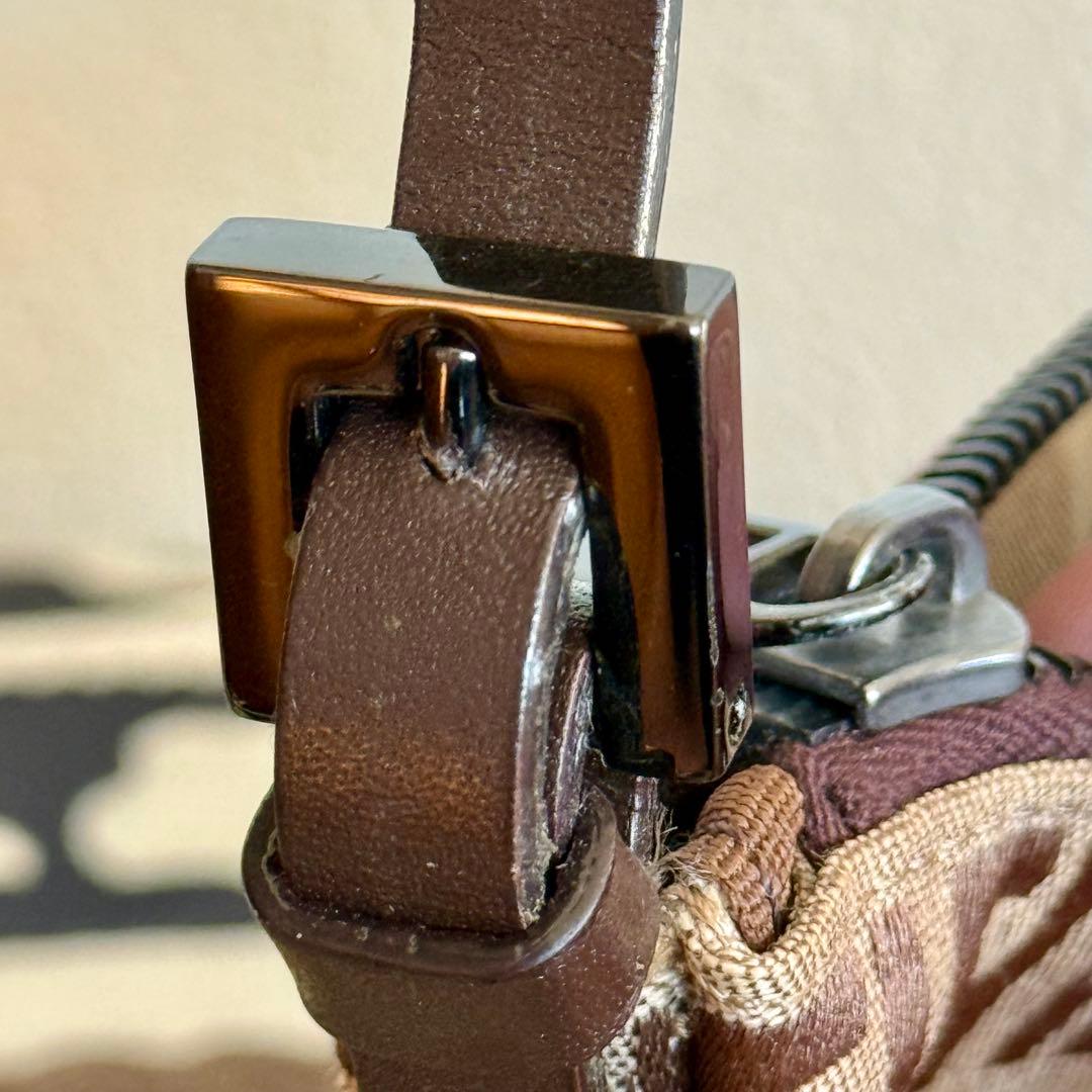 Fendi FFロゴショルダーバッグ ブラウン