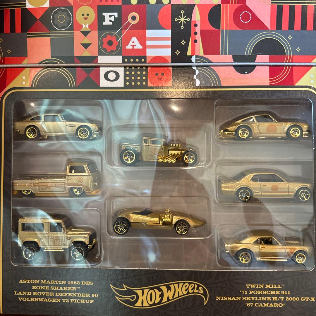 F.A.O. Schwarz Hot Wheels 8台セット