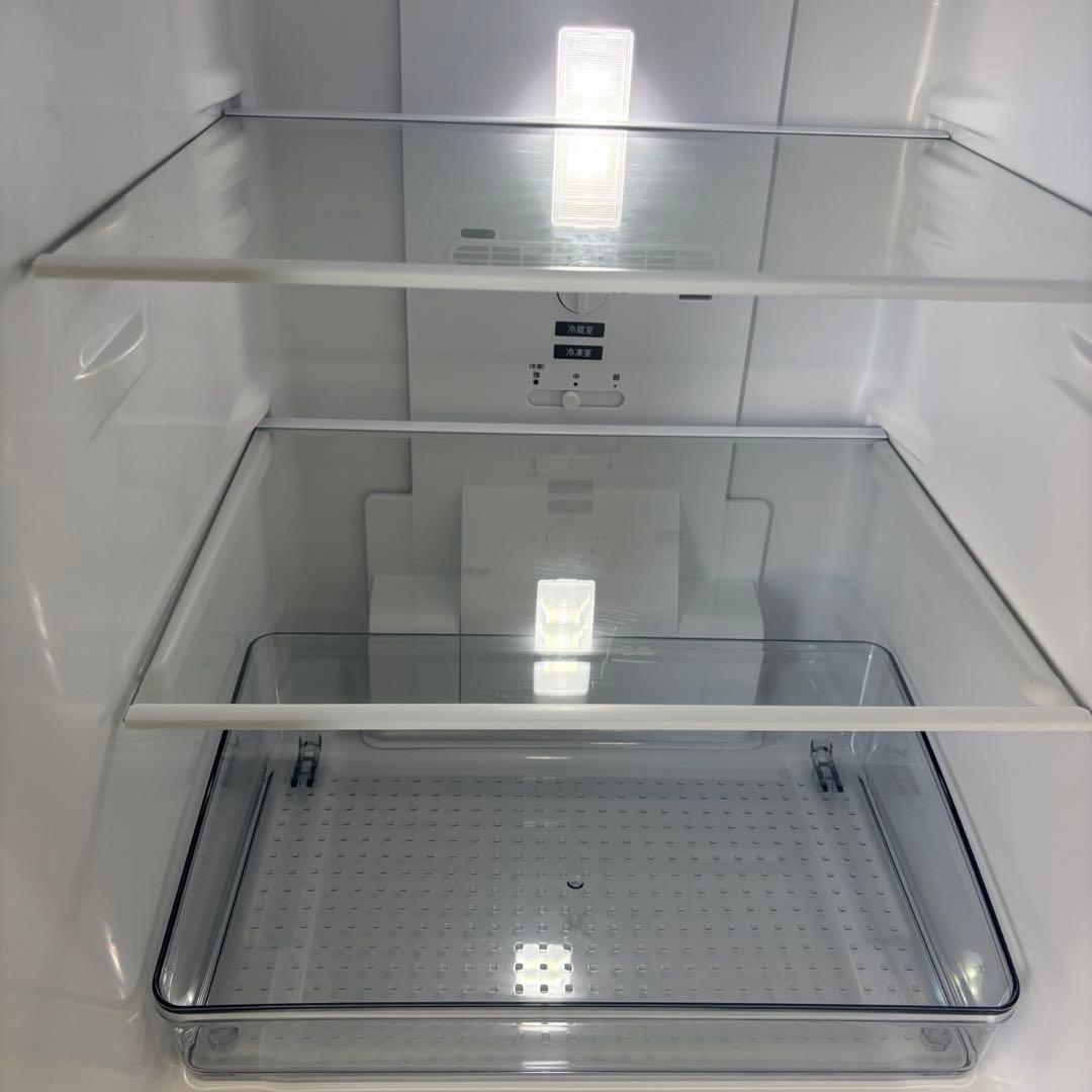 1❤️　冷蔵庫　SHARP　一人暮らし　小型　綺麗　黒　中古　安い　設置無料