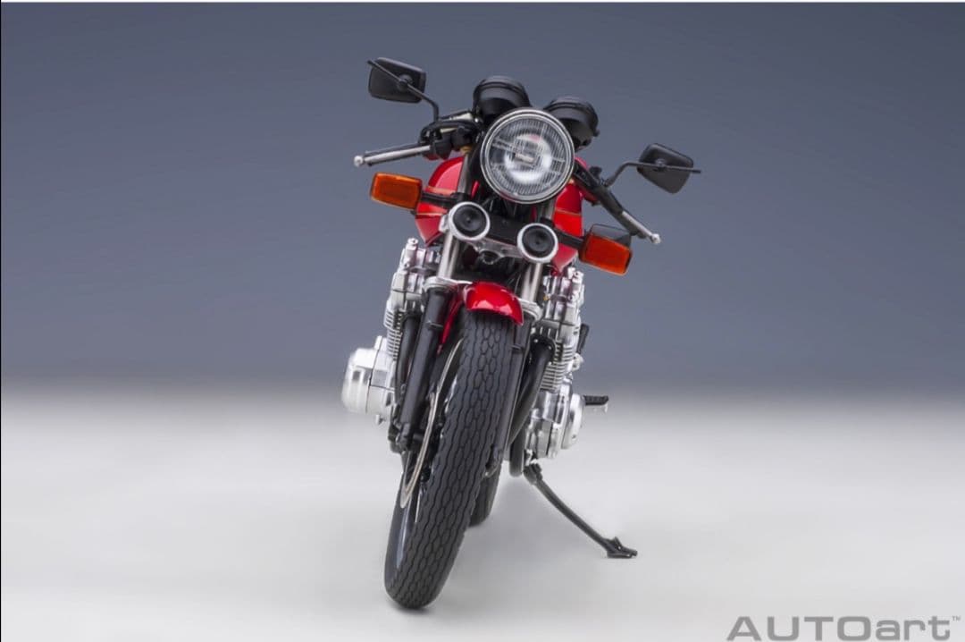 オートアート 1/12 ホンダ CB750F バリバリ伝説 巨摩 郡 グンヘル付
