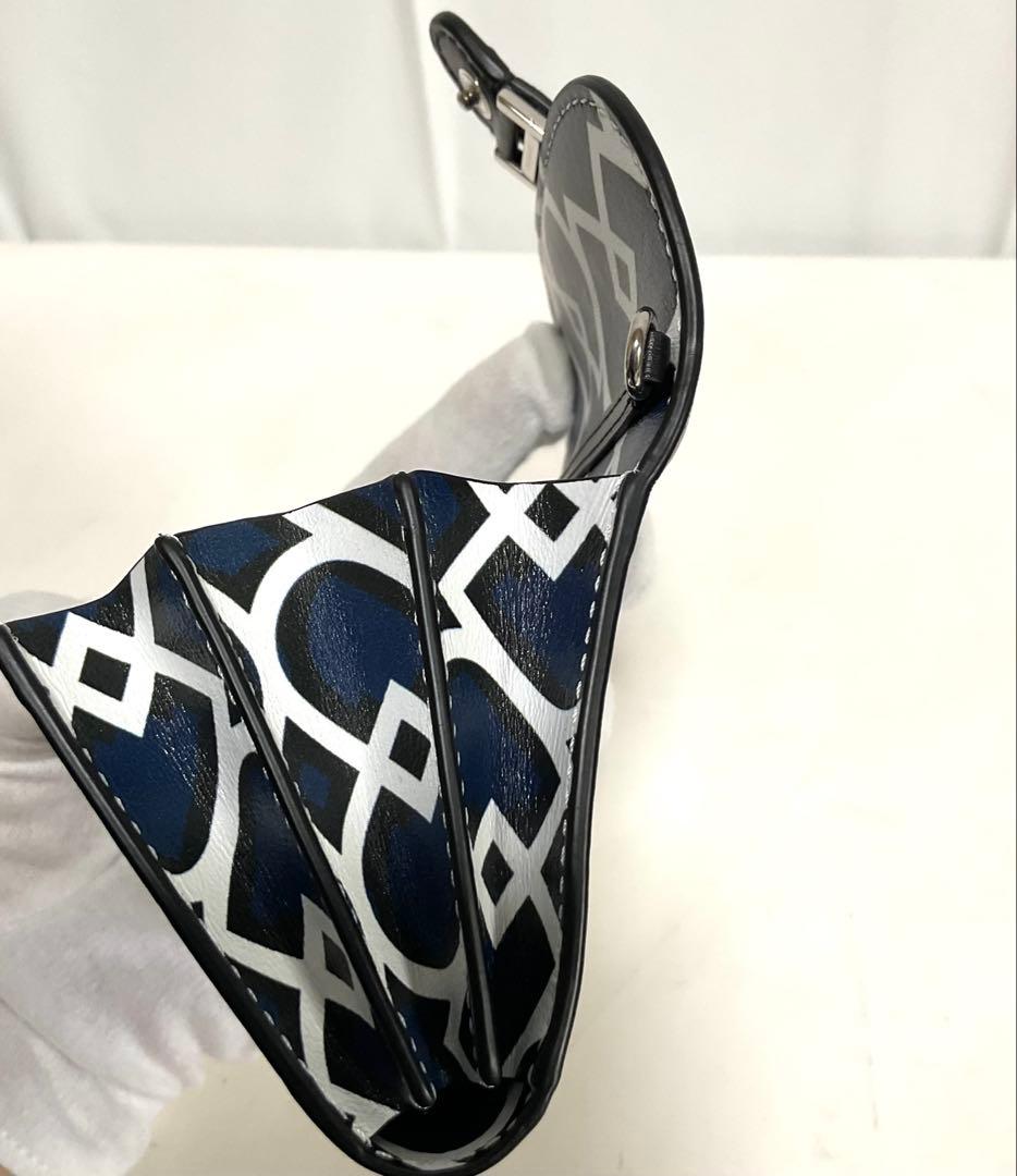 DELVAUX ブリヨン　チェーンカードホルダー、ケース　アップダウン柄