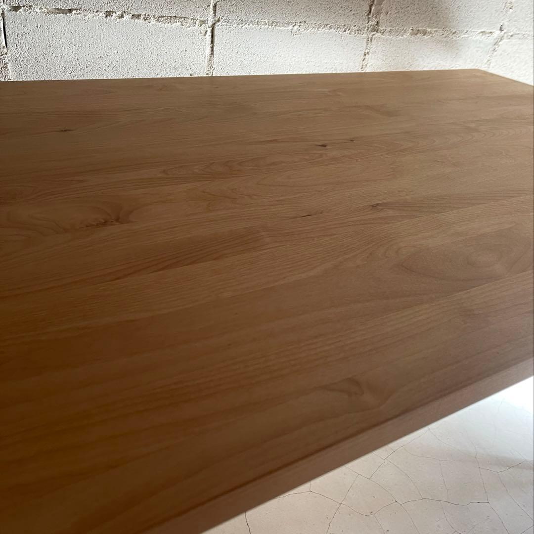 美品　MOMO NATURAL モモナチュラル　ダイニングテーブル　アルダー無垢
