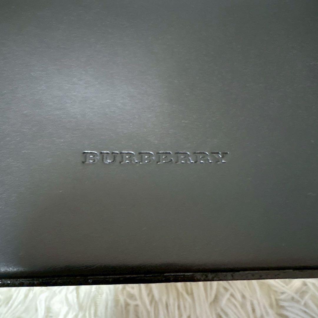 美品　BURBERRY バーバリー ハンドバッグ 横長 ノバチェック 本革 黒