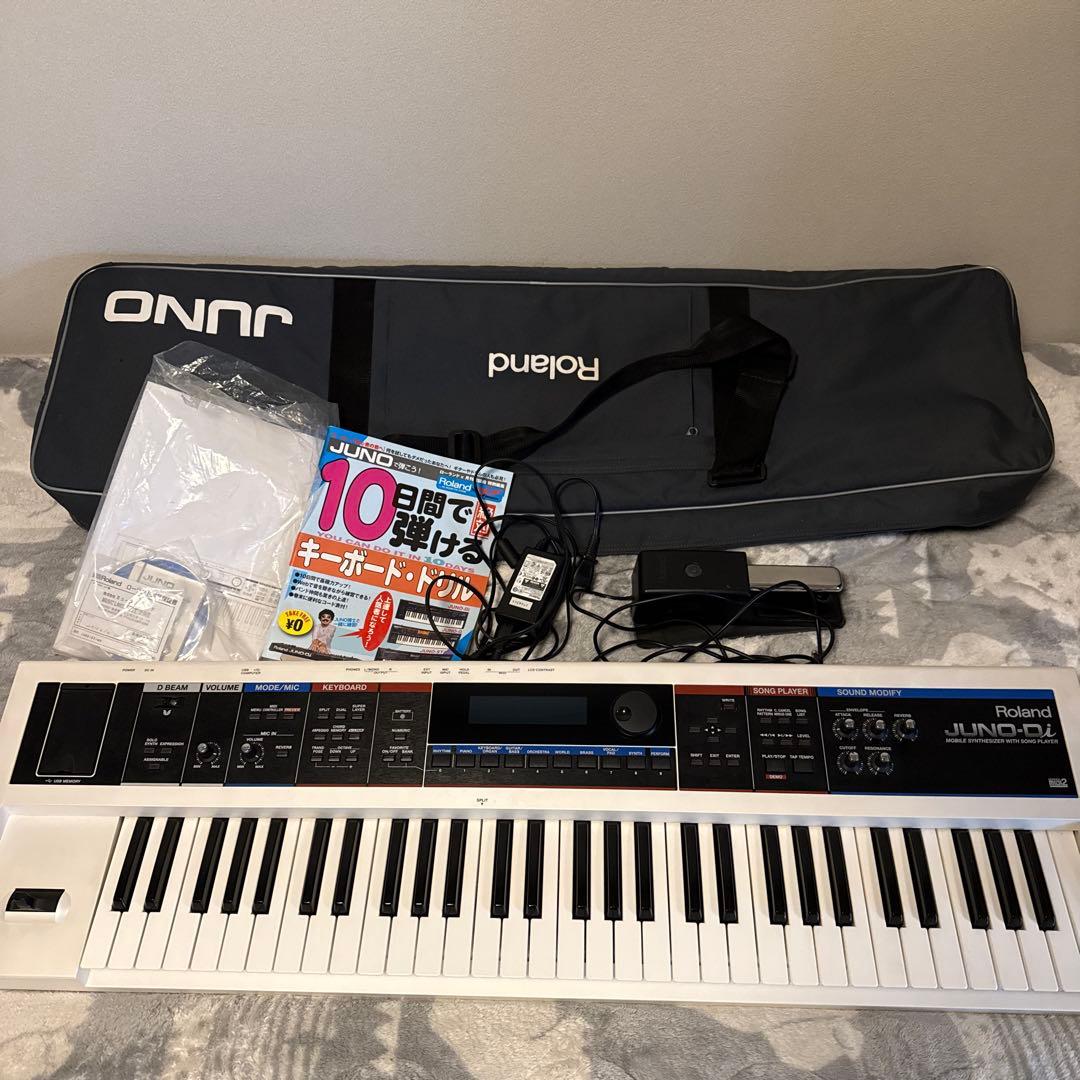 Roland JUNO-Di ホワイト