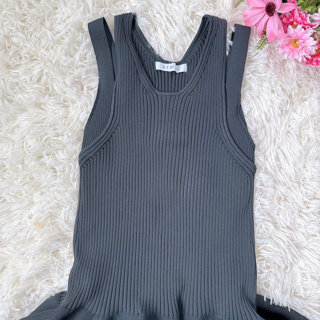 ETRE TOKYO エトレトウキョウ　ペプラムヘムニットタンクトップ