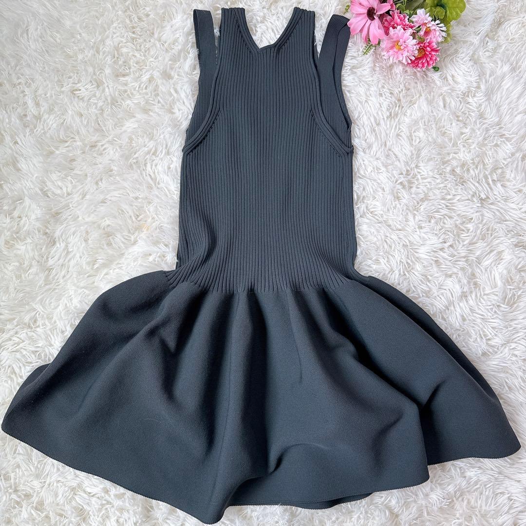 ETRE TOKYO エトレトウキョウ　ペプラムヘムニットタンクトップ