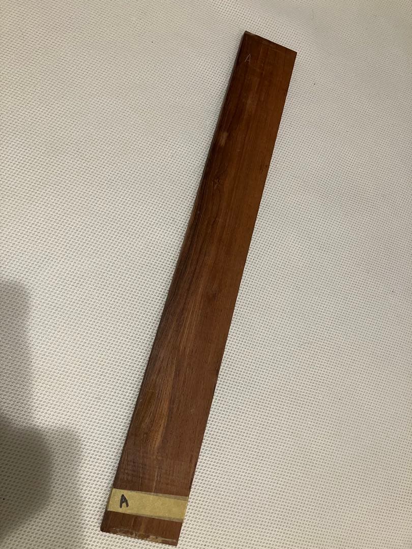 ギター製作指板材 マダガスカルローズウッド&エボニーセットばら売り