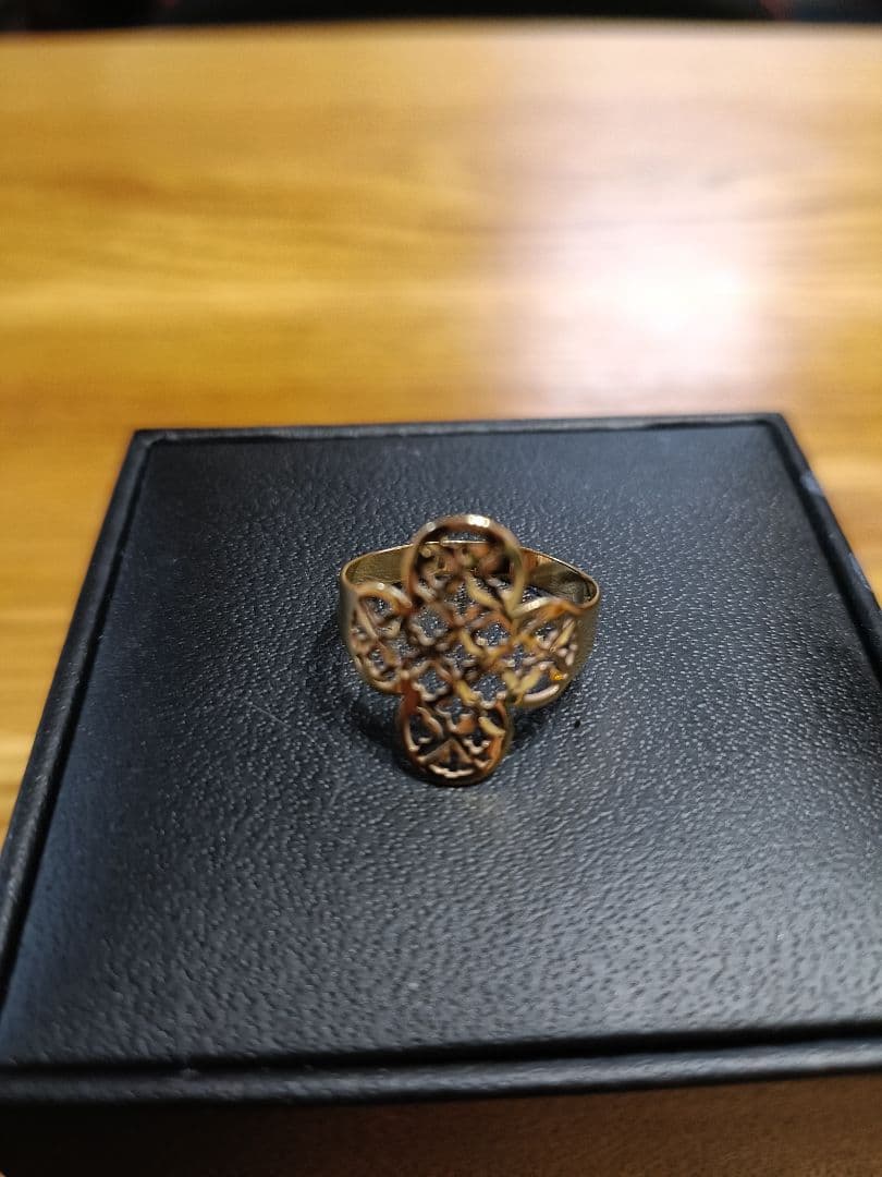 美品 K18 透かしデザインリング 13号