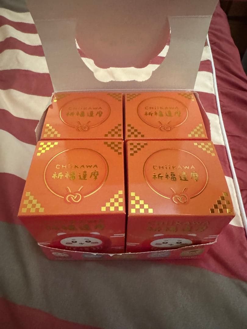 2026台湾限定 ちいかわだるま祈福達磨 四つ入りボックス - メルカリ