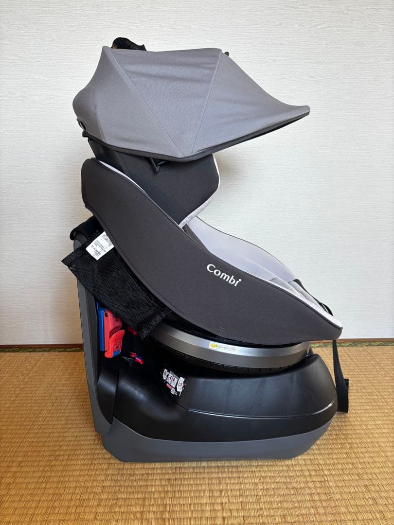 コンビ チャイルドシート クルムーヴ スマート エッグショックSimplight