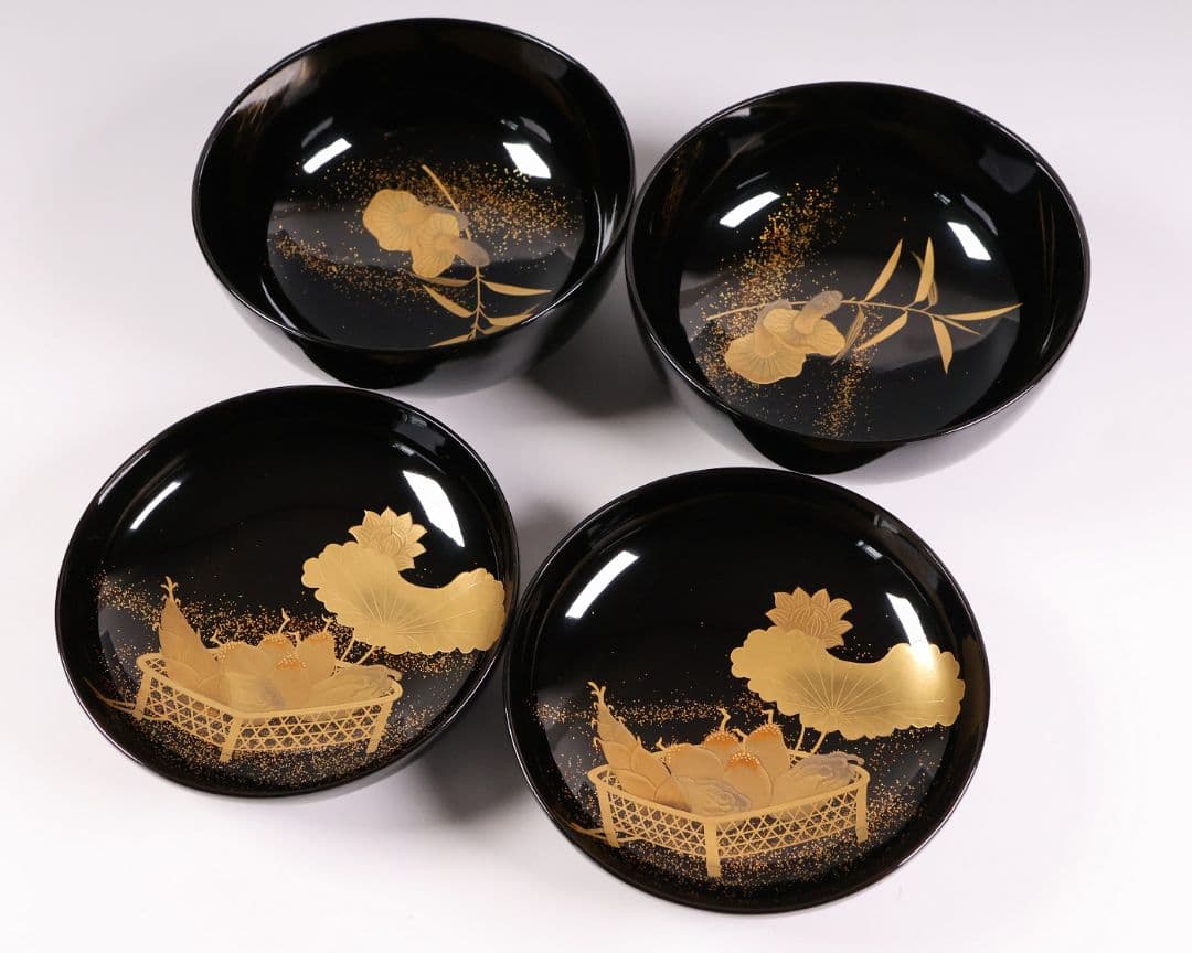 CM411】天然木漆塗 加賀蒔絵 蓮と野菜金蒔絵 黒煮物椀 二客 漆器 昭和