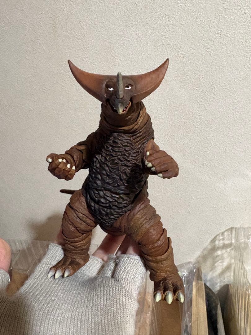 バンダイ S.H.Figuarts ウルトラマン ゴモラ 5830251223