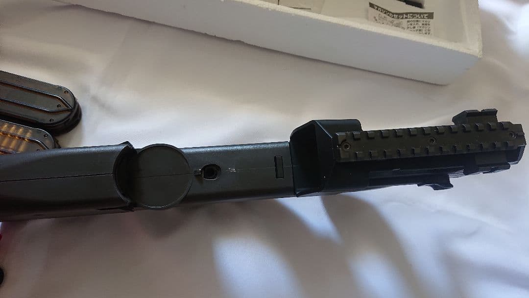 東京マルイ P-90 TR スタンダード電動ガン