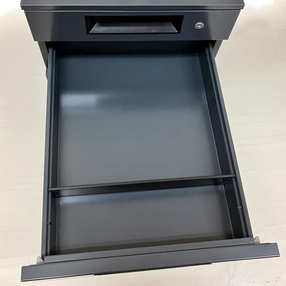 2774-3 Plus スチールワゴン サイドワゴン デスクワゴン 鍵付き