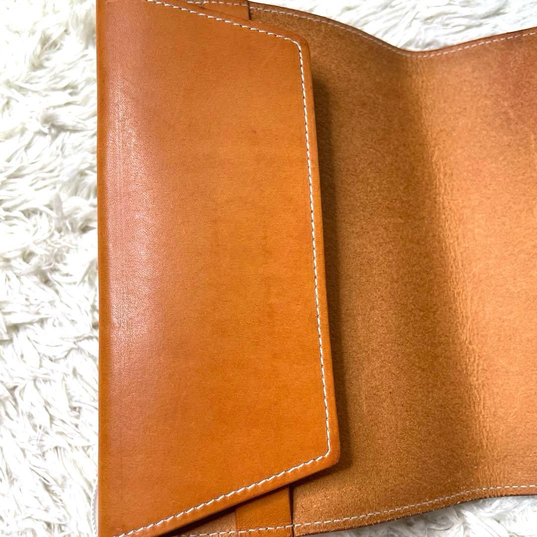 未使用級✨genten ゲンテン　カットワーク ブックカバー　牛革　文庫版