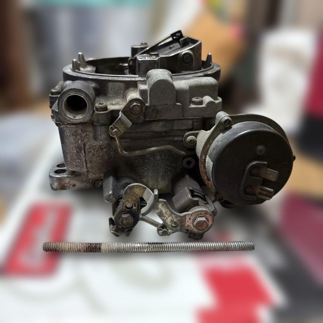 シボレー インパラベルエア ローライダー エーデルキャブレター