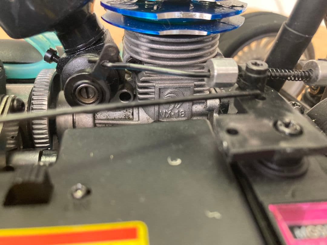 エンジンラジコンカー 4WD 1/10 オンロードタイプ オマケ多数