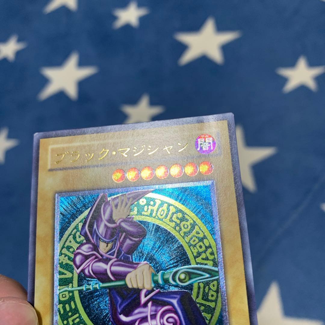 遊戯王　ブラック・マジシャン　レリーフ