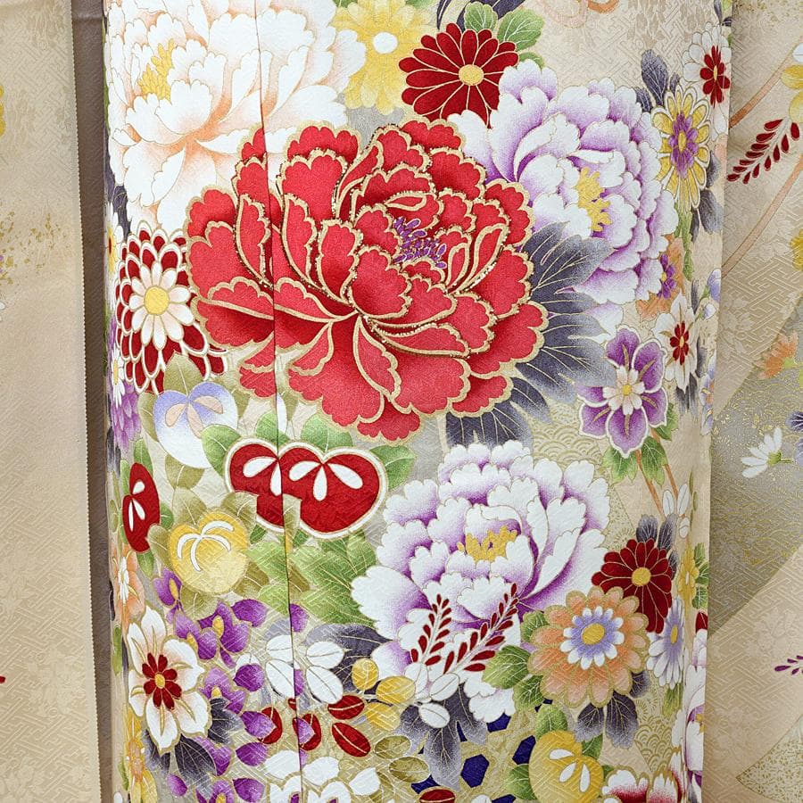 振袖セット オーダー仕立て 鳥の子色 ベージュ 牡丹 古典 成人式