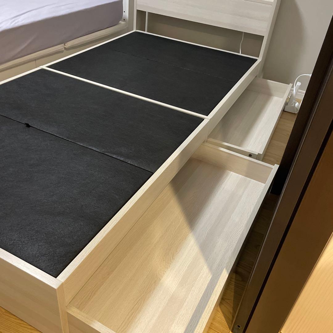 【つかさ】【引渡し限定】シングルベッドフレーム　収納付き　コンセント