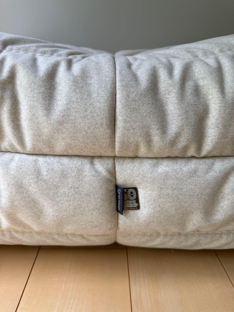 リーンロゼ 50周年限定　トーゴ パフ　アイボリー