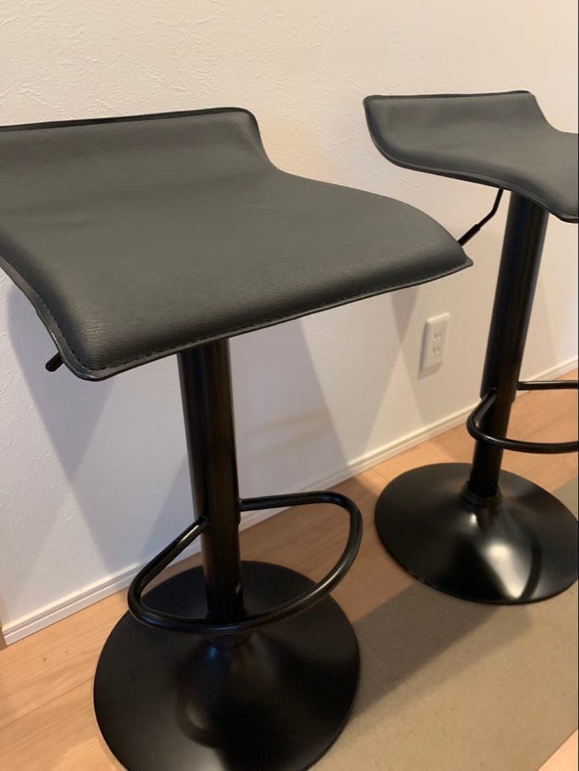 ブラック スツール 2脚セット 高さ調整可能