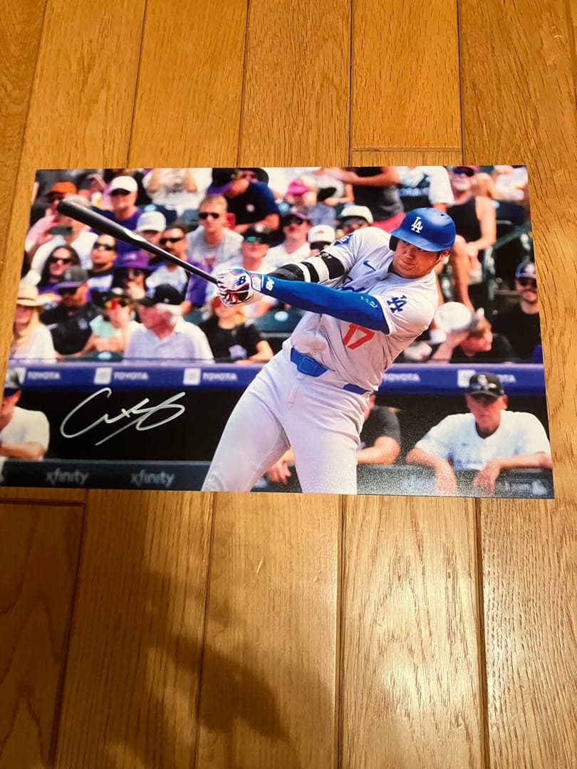 大谷翔平　ドジャース　直筆サイン　証明書付き　ロサンゼルス　MVP