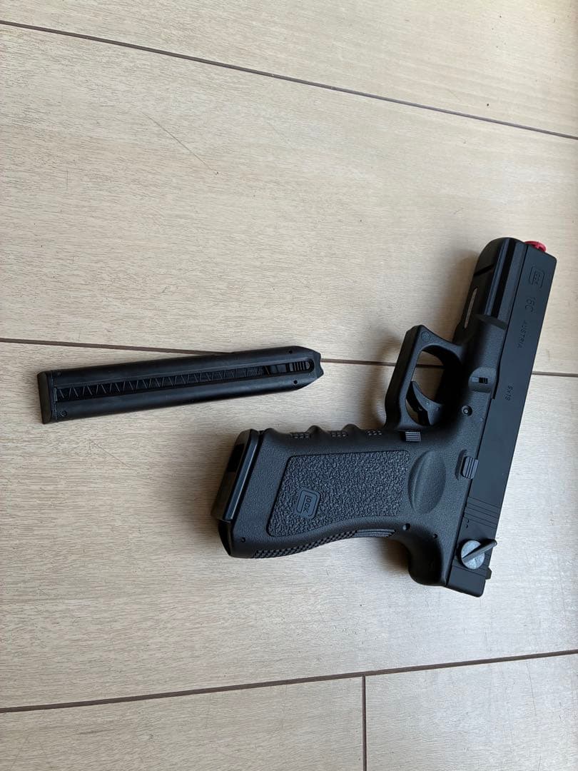 東京マルイ　グロック18C 電動ガン