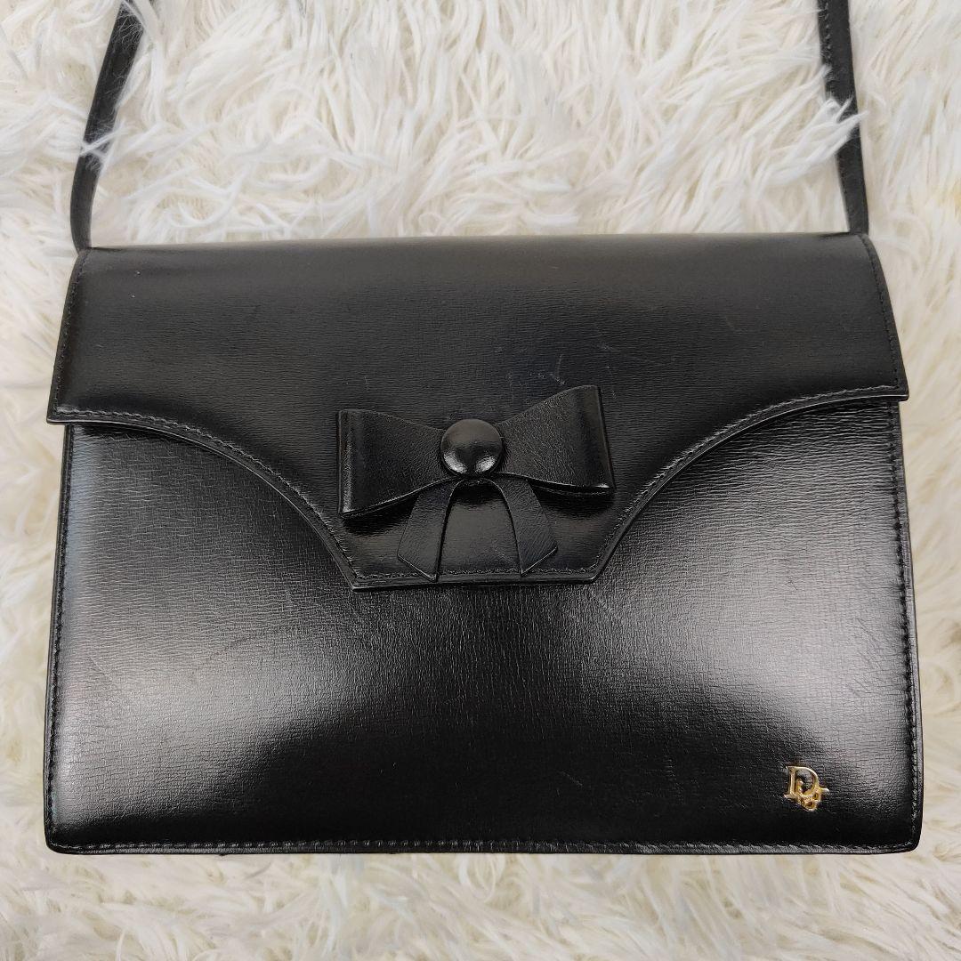 Dior　ショルダーバッグ　ロゴ金具　リボン　ブラック　レザー