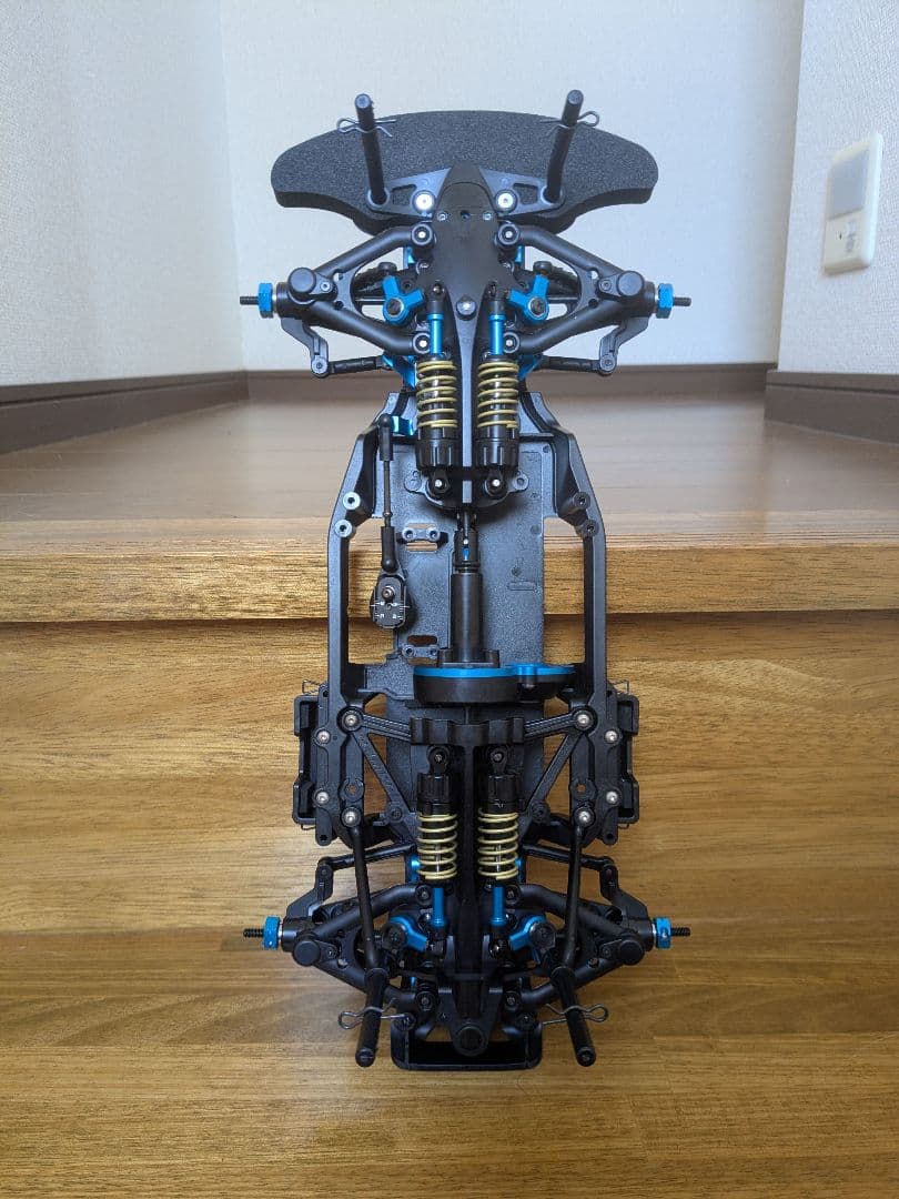 タミヤ　TC-01シャーシ　オプション多数、ボディ2枚付