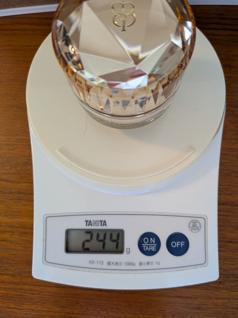 クレドポー クレ・ド・ポー ボーテ クリーム ファンデーション　オークル10