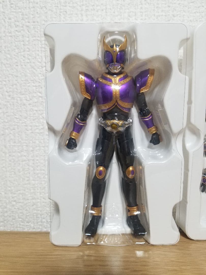仮面ライダークウガ　真骨彫　ライジングタイタンフォーム