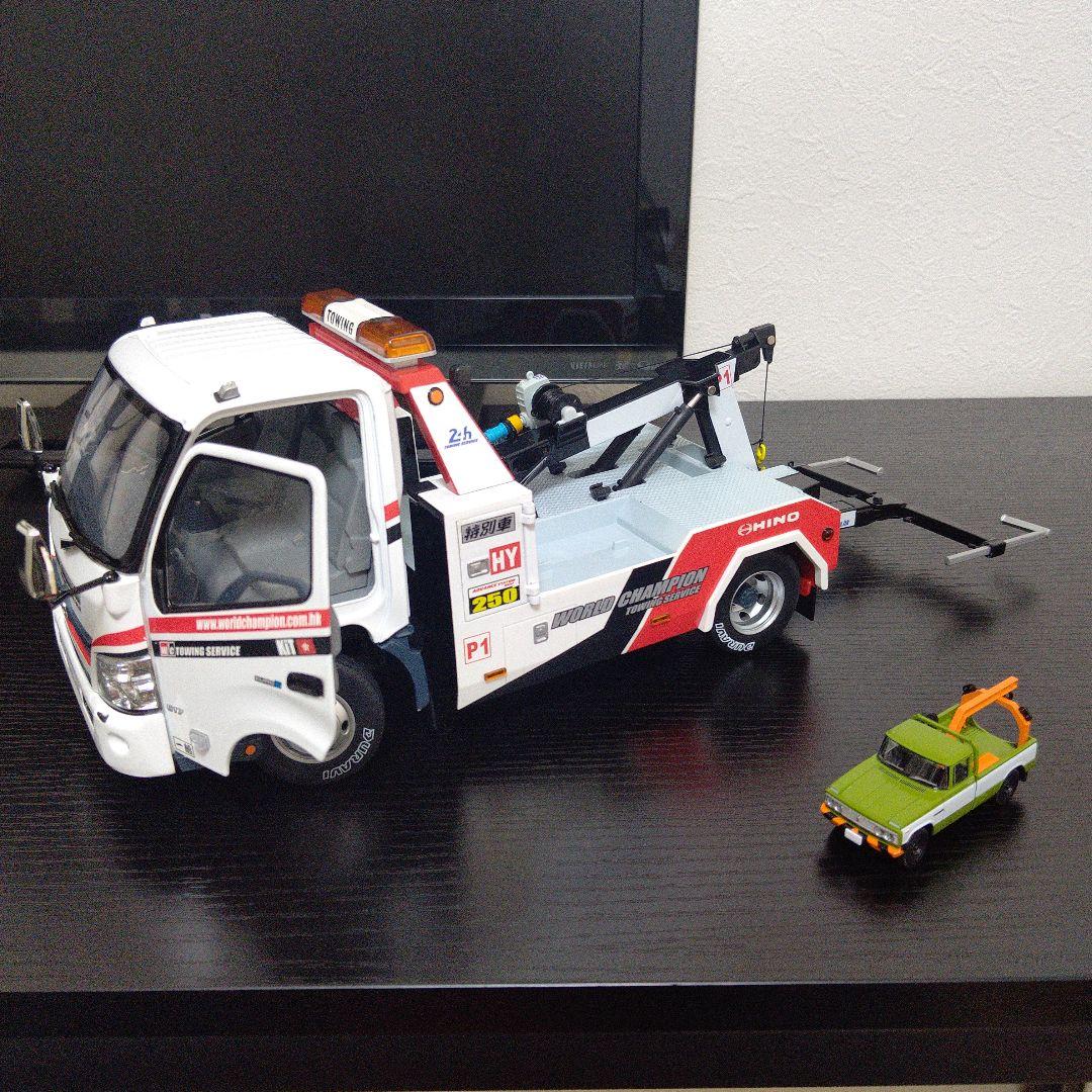 ミニカー tiny 1/18scale HINO 300