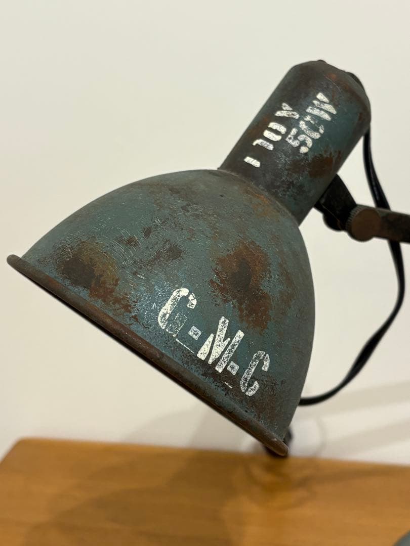 ARMY ステンシル　エイジング加工　グースネック　金属製卓上ライト