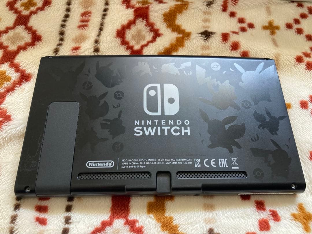 【ピカブイモデル】Nintendo Switch 本体＋各種付属品