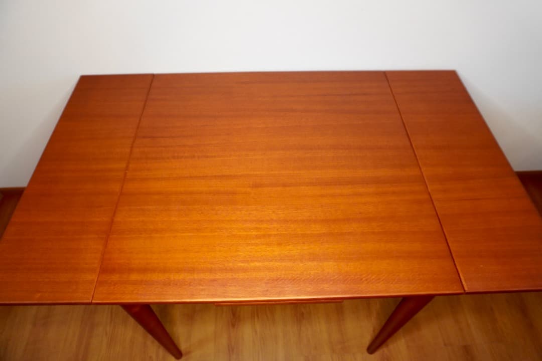 ACTUS H.W.F マホガニー エクステンションテーブル&チェア2脚