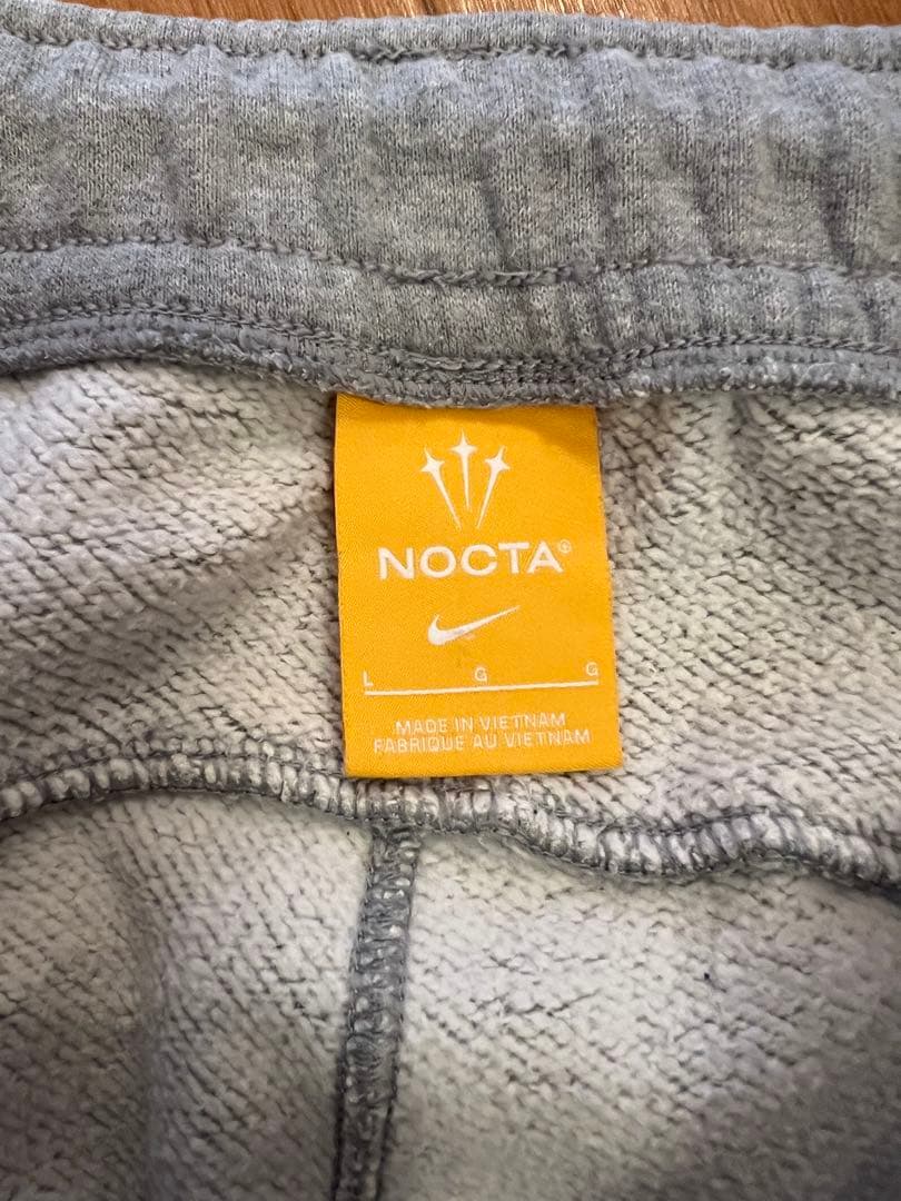 【中古】NIKE × NOCTA スウェットセットアップ M L サイズ違い