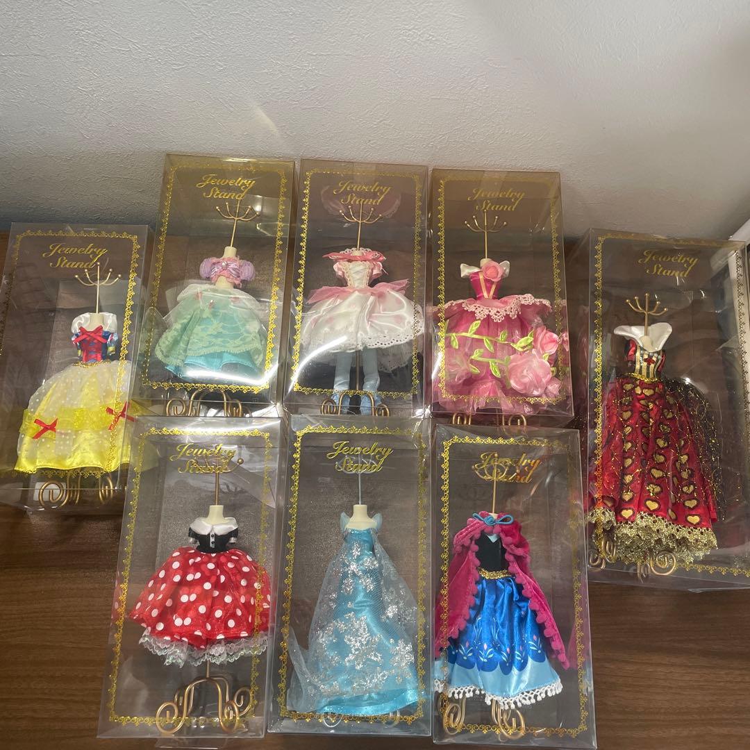 ディズニーストア プリンセス アクセサリー スタンド