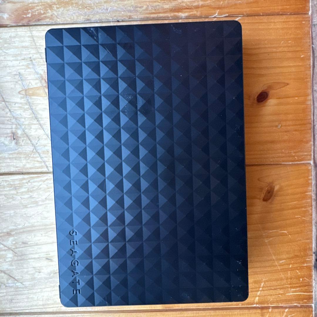 初期化、動作確認済み】Seagate 大容量6TB 外付けHDD 黒