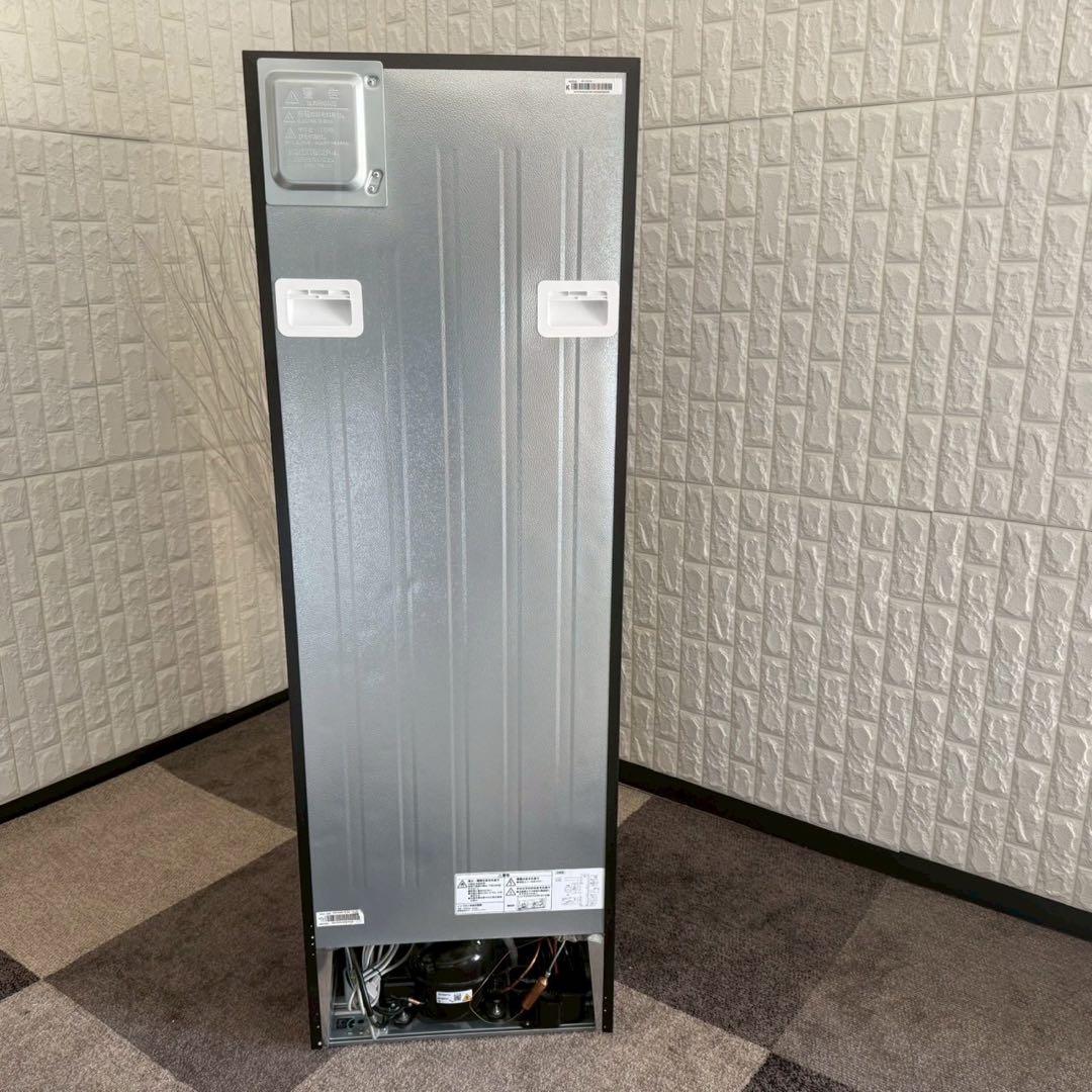 東京23区配送無料✨ニトリ　大きめ冷蔵庫　2024年製　203L ブラック　美品