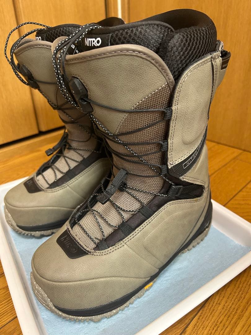 ナイトロ　チームTLS サイズ26.5㌢