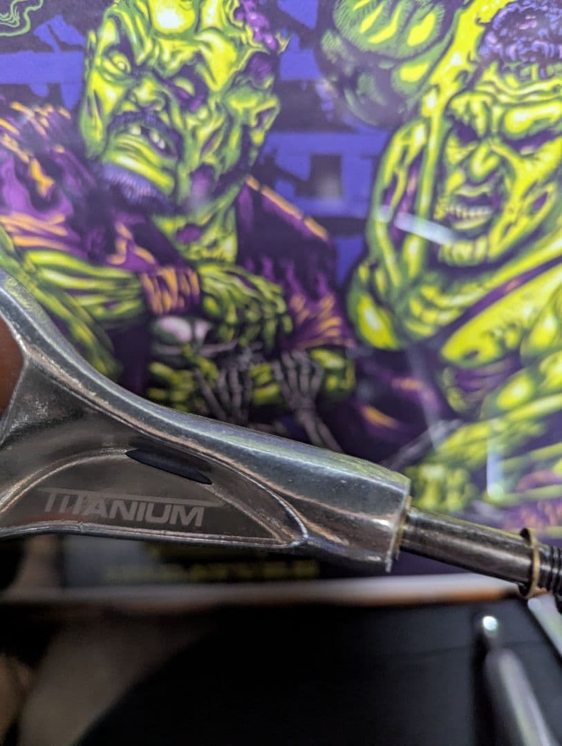 インディペンデントトラック チタンフォージド169新品