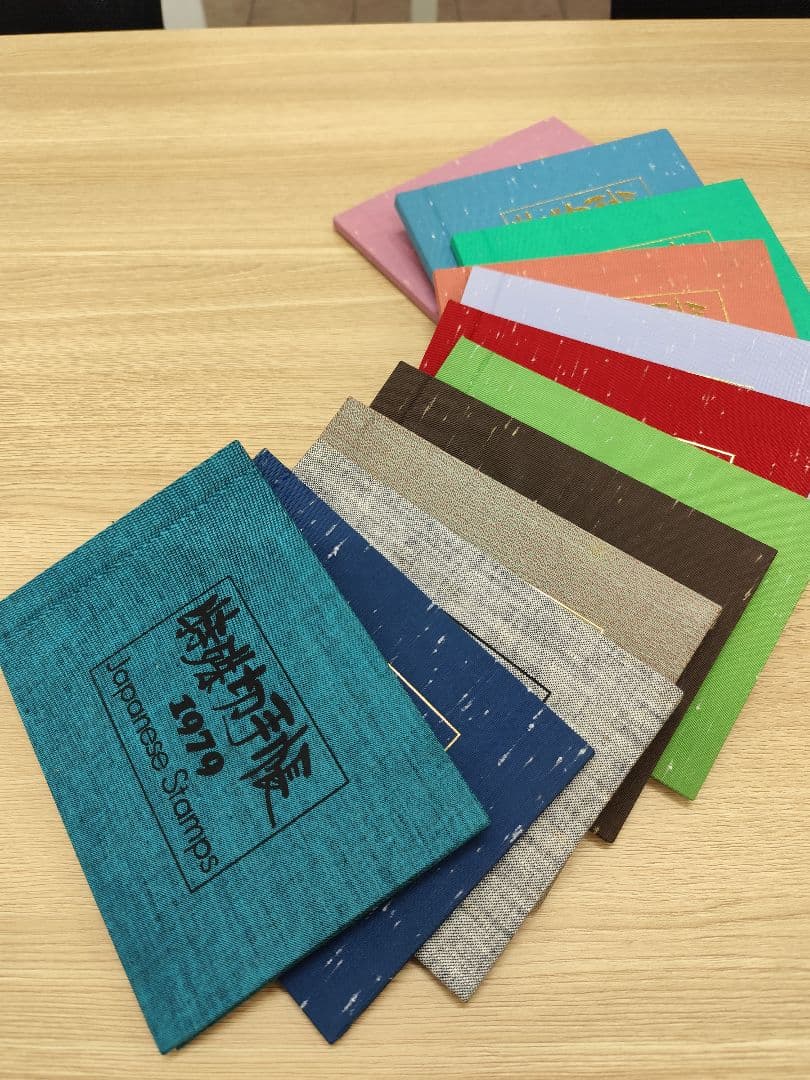 ま*ー様 特殊切手帳12冊　1979〜1985 1987〜1988 1992〜1 Yahoo!オークション -「特殊切手帳1992」の落札相場・落札価格